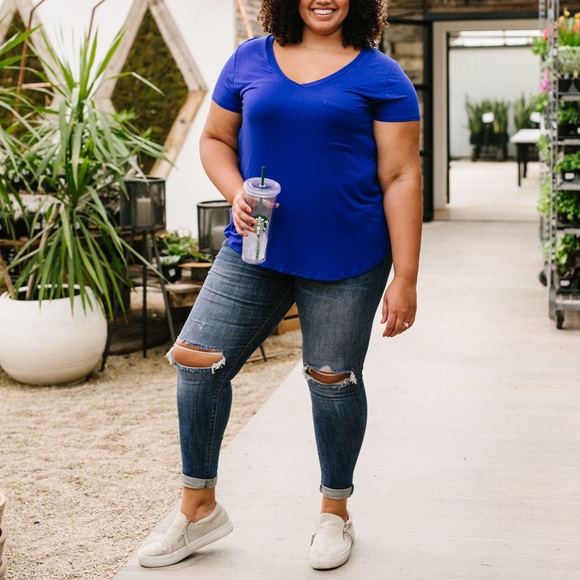 Mono B Everyday V-Neck Tee in Royal Blue - Picture 5 of 8